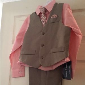 Toddler Boys 3piece Dress Suit